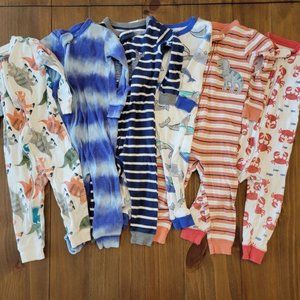 LOT of (6) Boys 12-18M Snug Fit Pajamas (Carter's) FREE SHIPPING!!!